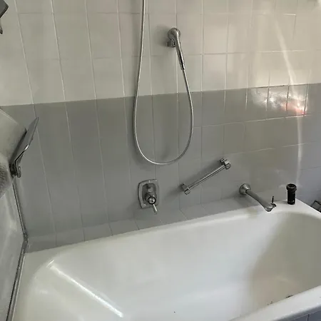 Hof Schoeneck In Sehr Ruhiger Alleinlage * Gondershausen