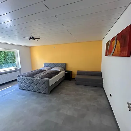 Vakantiehuis Hof Schoeneck In Sehr Ruhiger Alleinlage Gondershausen