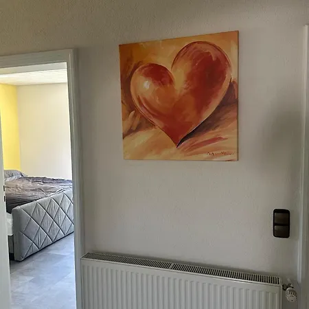 Hof Schoeneck In Sehr Ruhiger Alleinlage *