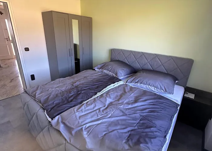 Dom wakacyjny Hof Schoeneck In Sehr Ruhiger Alleinlage Gondershausen