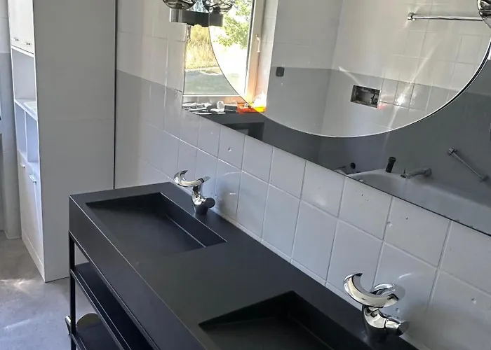 Dom wakacyjny Hof Schoeneck In Sehr Ruhiger Alleinlage