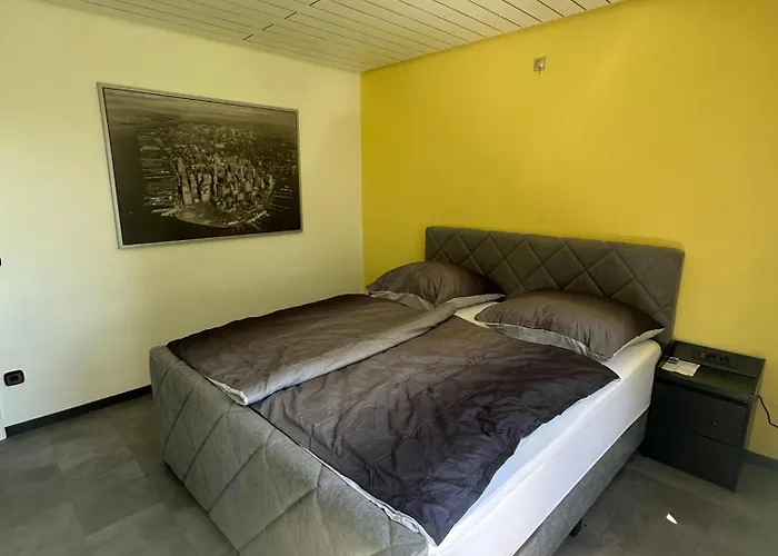 Hof Schoeneck In Sehr Ruhiger Alleinlage Dom wakacyjny Gondershausen