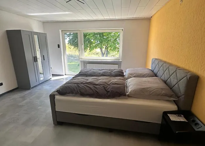 Hof Schoeneck In Sehr Ruhiger Alleinlage