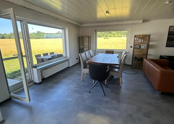 Hof Schoeneck In Sehr Ruhiger Alleinlage Dom wakacyjny Gondershausen